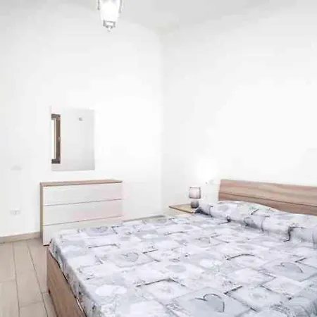 Holiday home Orchidea - Rosa Blu La Caletta